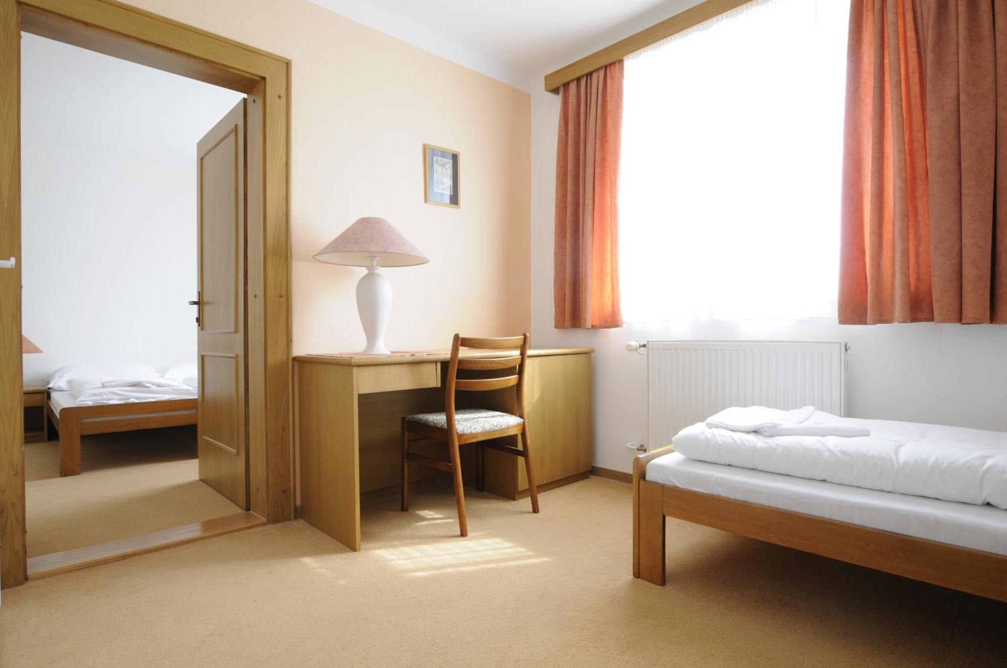 Horsky Pension Gendorf تشيرني دول الغرفة الصورة